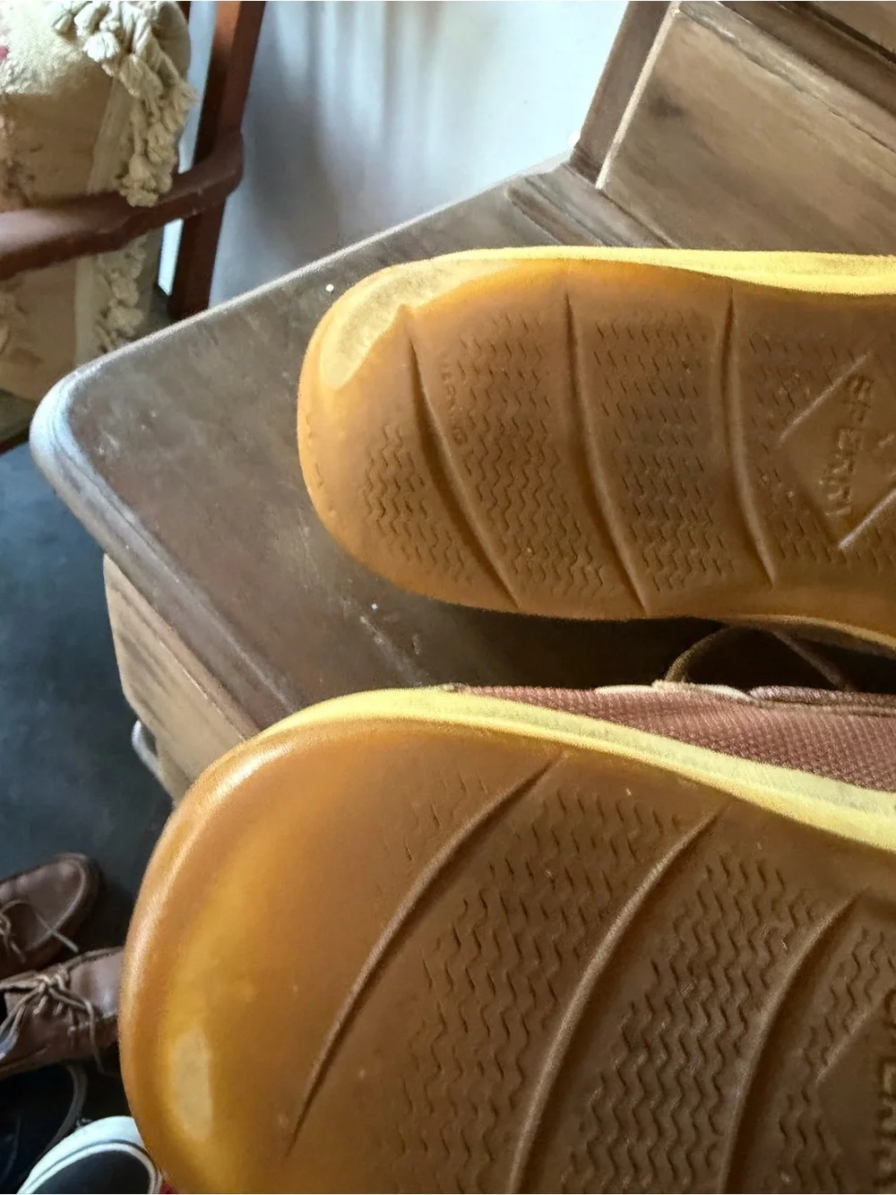 Sperry Men's Light Brown Leather Boat Shoes with Yellow Sole